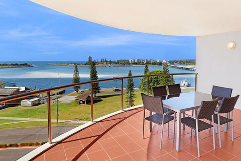 Sunrise Luxury Apartments - Accommodation Port Macquarie 2
