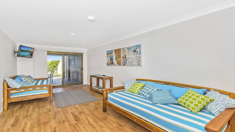 Sunrise Reef - Unit 6 Lennox Head - Accommodation Port Macquarie 2