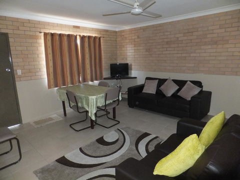 Sunrise Units - Accommodation Port Macquarie 2