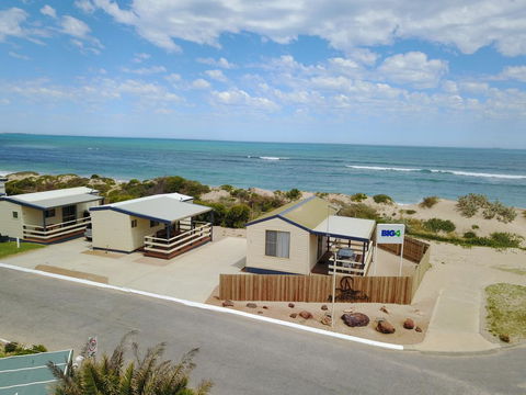 Sunset Beach Holiday Park - Accommodation Port Macquarie 0