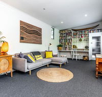 SUNSET BEACH SHACK on SURF - Accommodation Port Macquarie