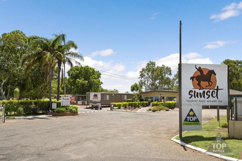 Sunset Top Tourist Park - Accommodation Port Macquarie 0