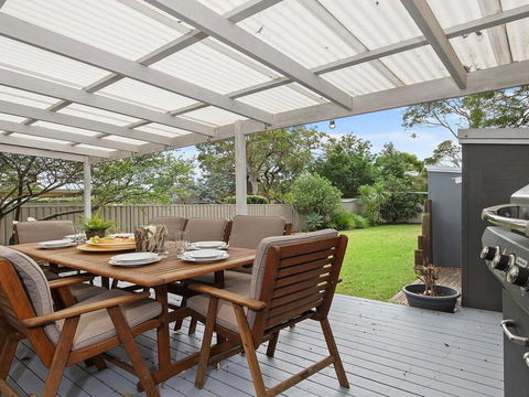 Sunshine Dazed - Walk To Shops And Cafes - Accommodation Port Macquarie 0