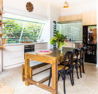 Sunworship Villas 3 and 4 - Accommodation Port Macquarie