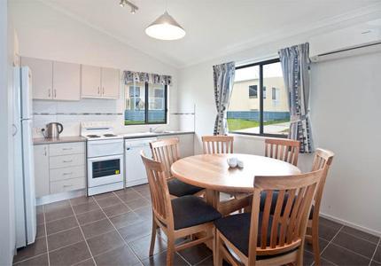 Surf Beach Narooma Holiday Park - Accommodation Port Macquarie 1