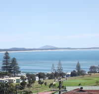 Surf Break  Ocean Break - Accommodation Port Macquarie