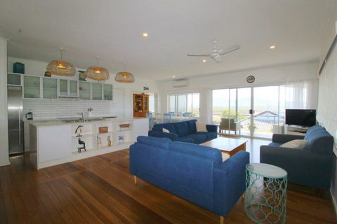 Surf Break & Ocean Break - Accommodation Port Macquarie 1