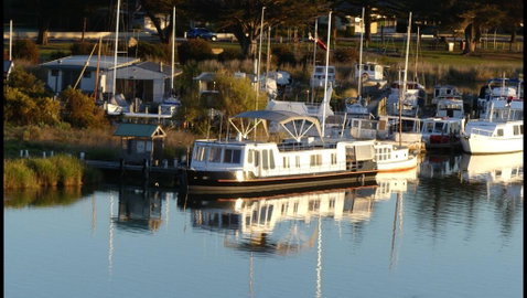 Swamp Fox Luxury 2BR Dutch Barge - Accommodation Port Macquarie 0