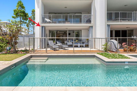 SWIM UP DRIFT APARTMENT 12 South - Accommodation Port Macquarie 0