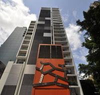 Sydney 1 Bed Modern Self Contained Apartment 402ALB - Accommodation Port Macquarie