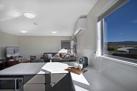 T-Bar On Twynam - Accommodation Port Macquarie 0