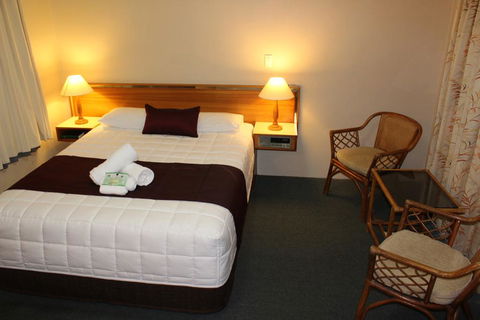 Tabourie Lake Motor Inn - Accommodation Port Macquarie 2
