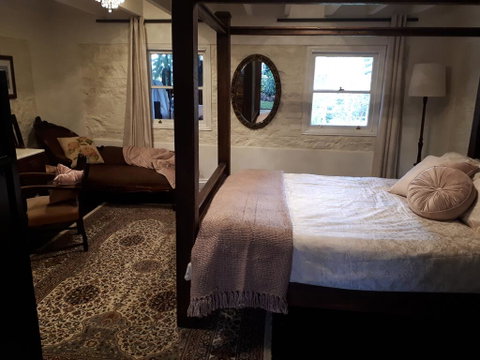 Tanilba House - Accommodation Port Macquarie 1