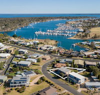 Tanjil - A stroll from the water in Paynesville - Accommodation Port Macquarie