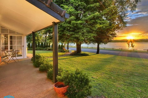 Tara Downs On Lake Albert - Accommodation Port Macquarie 0