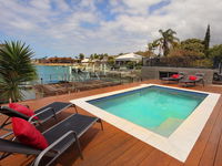 Tarcoola 49 - 4 BDRM Canal Home with Pool