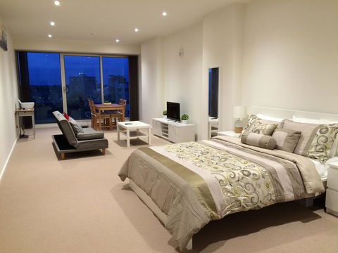 Tasha's Apartments On Morphett - Accommodation Port Macquarie 0