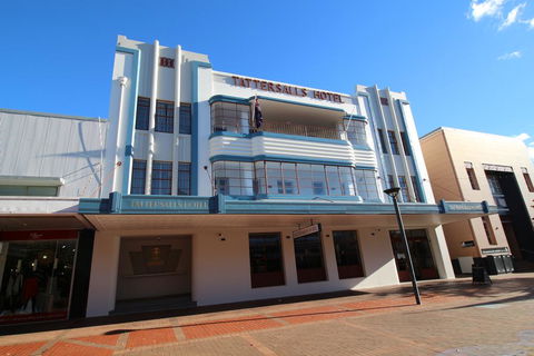 Tattersalls Hotel - Accommodation Port Macquarie 0