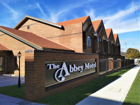 The Abbey Motel Goulburn - Accommodation Port Macquarie 0