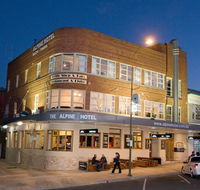The Alpine Hotel - Accommodation Port Macquarie