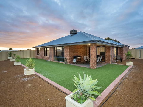 The Antonia Way - Accommodation Port Macquarie 3