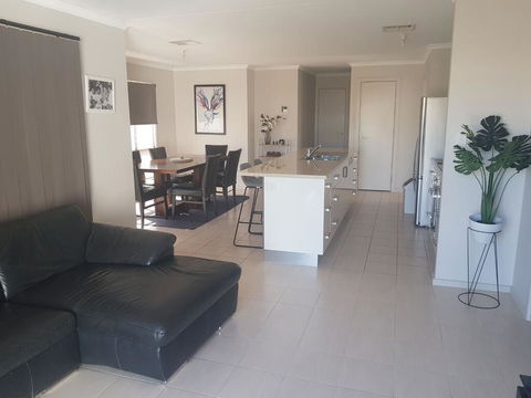 The Baltimore - Family Home Getaway - Accommodation Port Macquarie 2