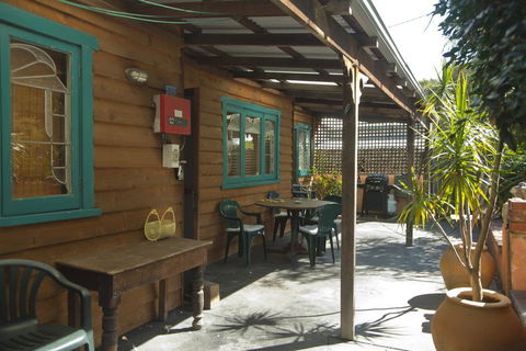 The Beach House - Fremantle - Accommodation Port Macquarie 3