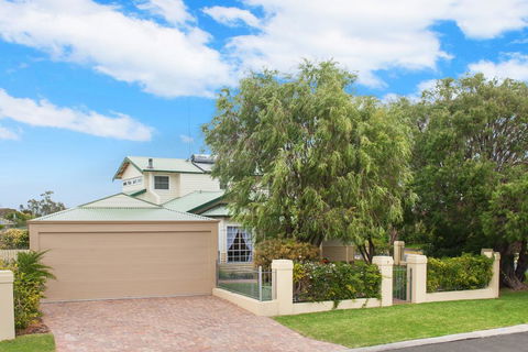 The Beach Retreat - Accommodation Port Macquarie 1