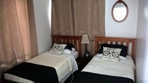 Stanley-upstairs - Accommodation Port Macquarie 1