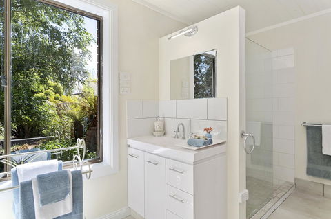Birch Lane - Accommodation Port Macquarie 9