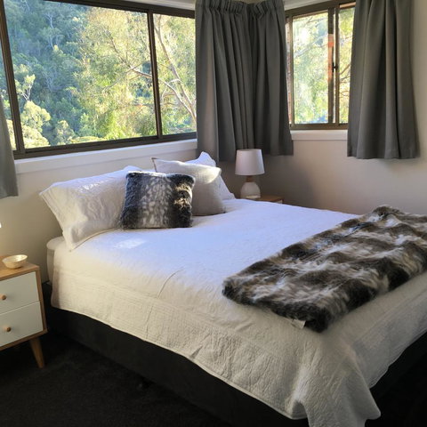 The Lookout - Accommodation Port Macquarie 19