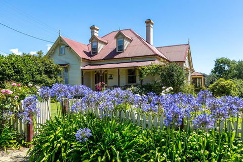 Cambridge House Bed & Breakfast - Accommodation Port Macquarie 0