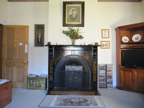 Cambridge House Bed & Breakfast - Accommodation Port Macquarie 12
