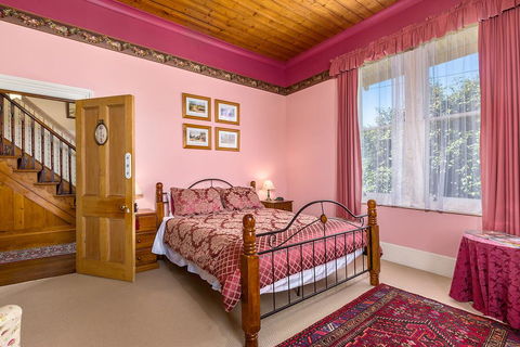 Cambridge House Bed & Breakfast - Accommodation Port Macquarie 5