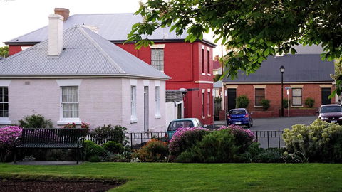 Grand Old Duke - Accommodation Port Macquarie 8