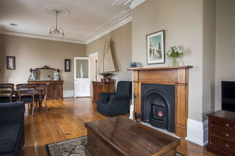 Grand Old Duke - Accommodation Port Macquarie 5