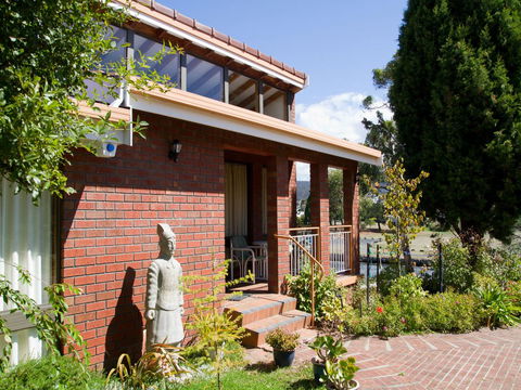Derwent Retreat - Accommodation Port Macquarie 2