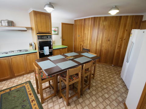Derwent Retreat - Accommodation Port Macquarie 15
