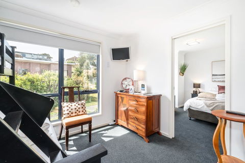 Madsen Retreat - Accommodation Port Macquarie 15