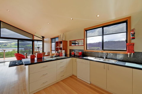 Moon River - Accommodation Port Macquarie 5