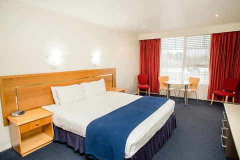 Edgewater Hotel - Accommodation Port Macquarie 24
