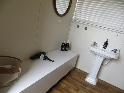 The Cabin 96 - Accommodation Port Macquarie 16