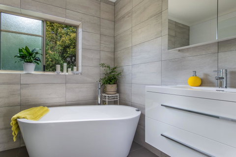 Sunrise On The Bay - Accommodation Port Macquarie 6