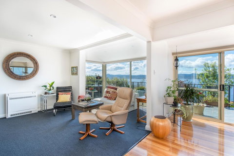 Sunrise On The Bay - Accommodation Port Macquarie 8