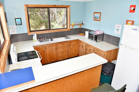 Bicheno Backpackers - Accommodation Port Macquarie 9