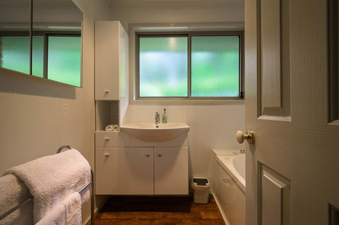 Maria Views Bed & Breakfast - Accommodation Port Macquarie 7