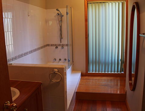 Hazards Beach House - Accommodation Port Macquarie 9