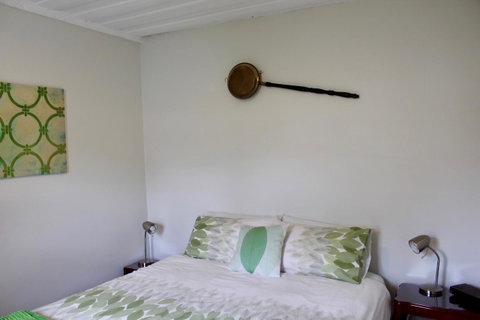 Omaroo House - Panoramic Water Views - Accommodation Port Macquarie 27