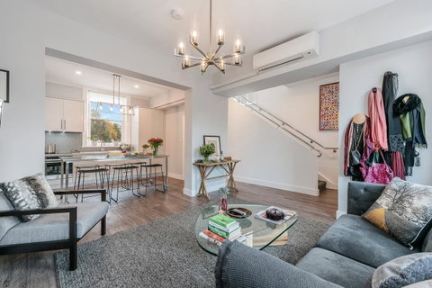 City Retreat Hobart - Accommodation Port Macquarie 3