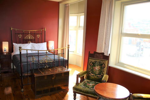 The Tasmanian Inn - Accommodation Port Macquarie 14